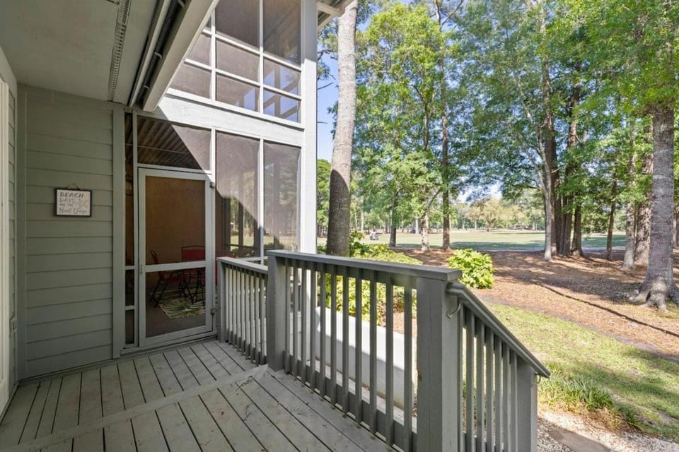 Golfers Paradise 3 BR Villa on the 9th Fairway House in South Carolina