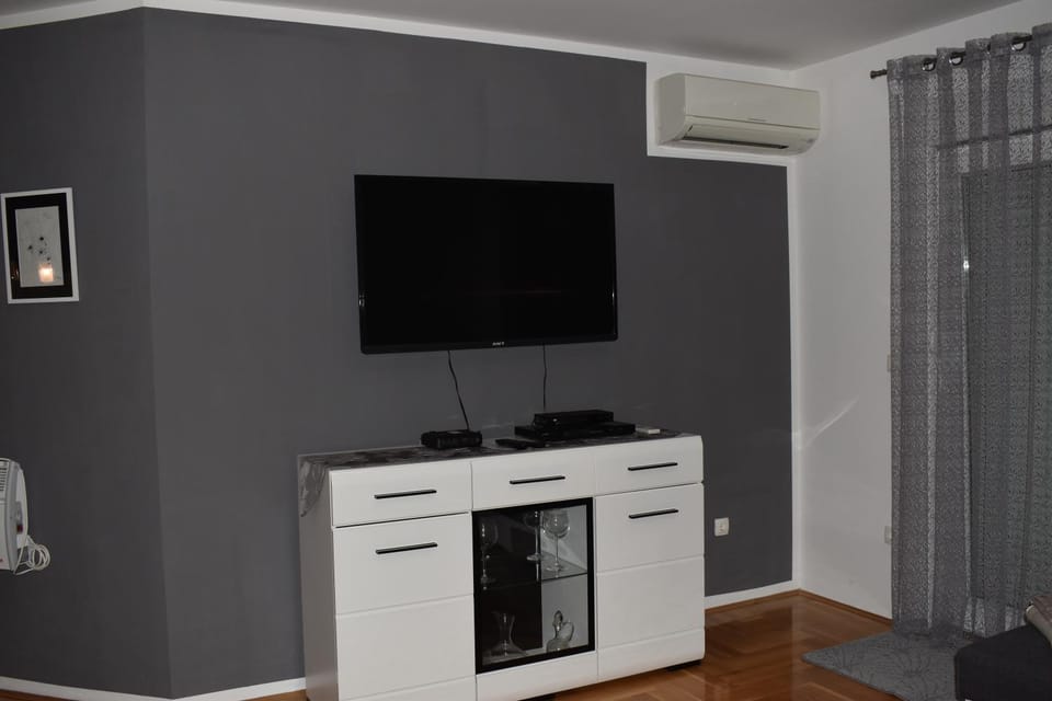 K & S Apartment Apartment in Dubrovnik-Neretva County