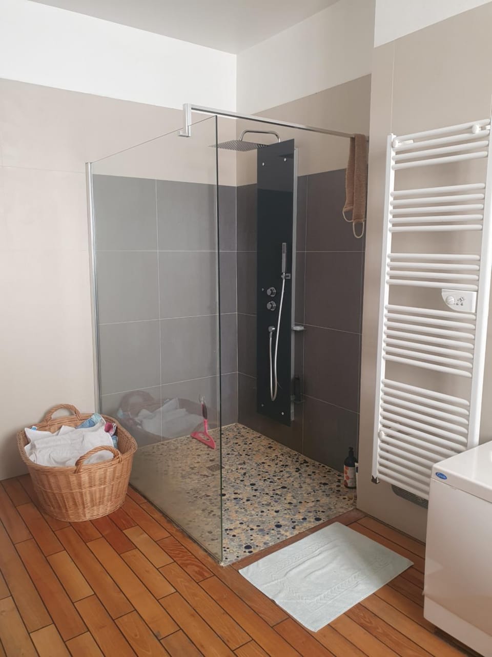 Shower, Bathroom