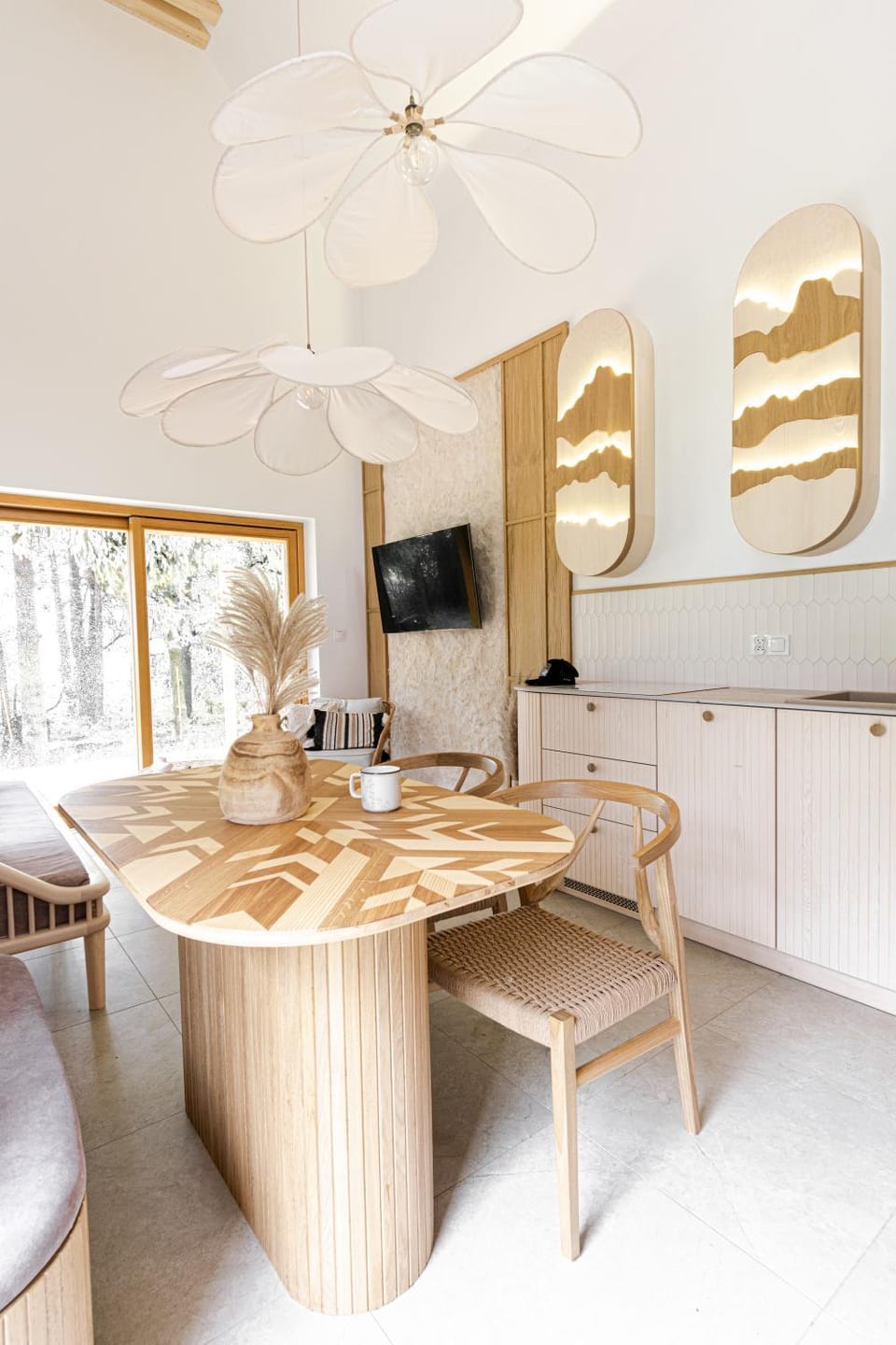 Kitchen or kitchenette, Living room, Dining area