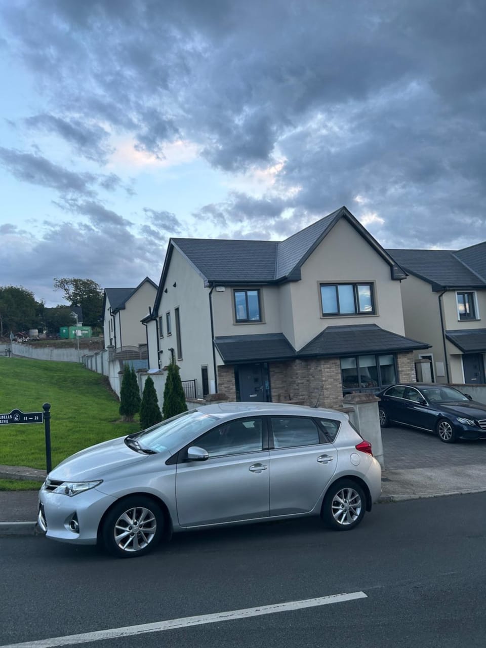 1 luxurious room in family home Vacation rental in Killarney