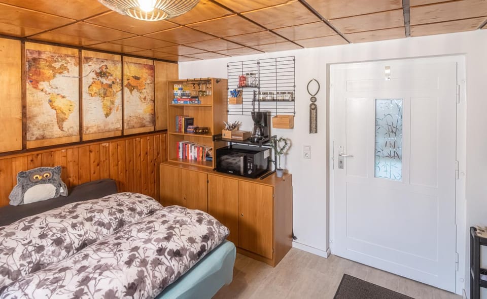 Living room, Photo of the whole room, Bedroom