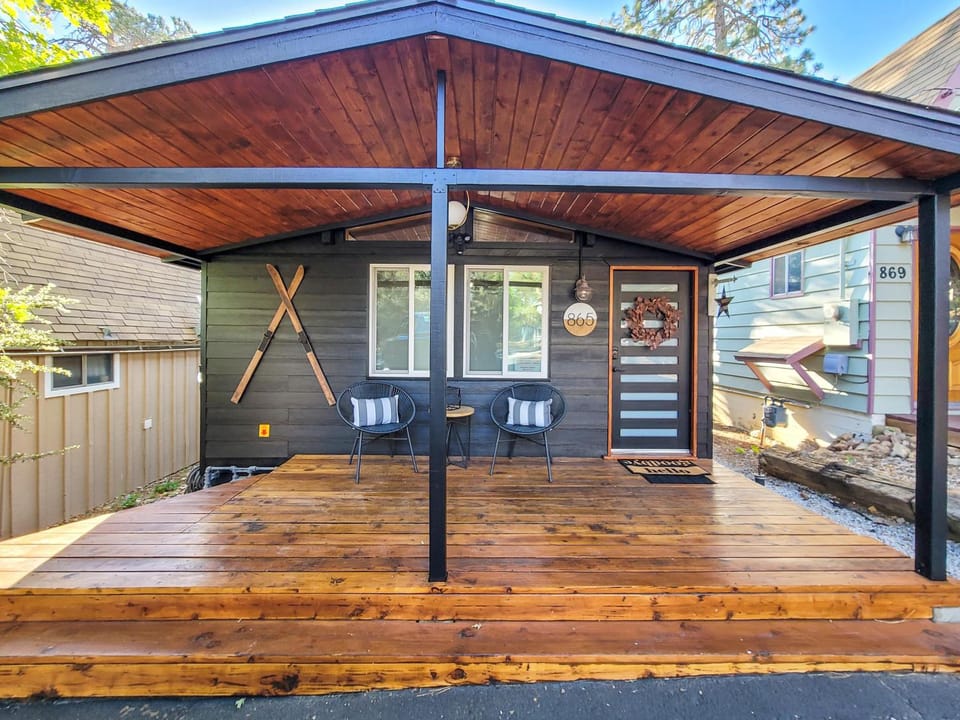 Property building, Mountain view