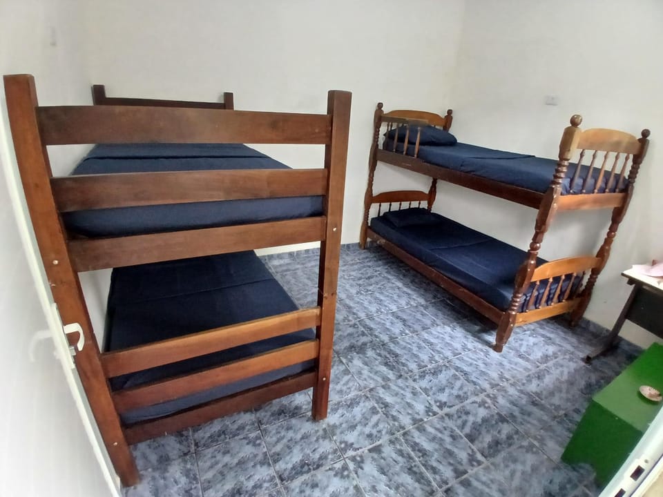 Bed, bunk bed