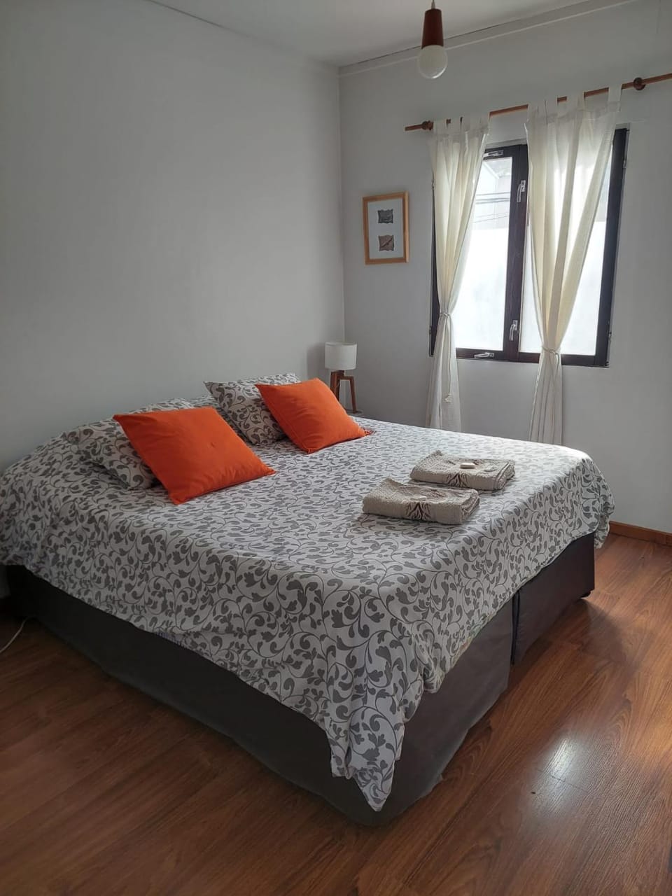 Bed, Photo of the whole room, Bedroom, Mountain view, Street view, towels
