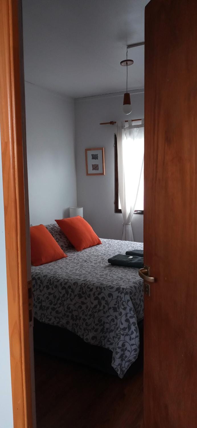 Bed, Photo of the whole room, Decorative detail, Bedroom, towels