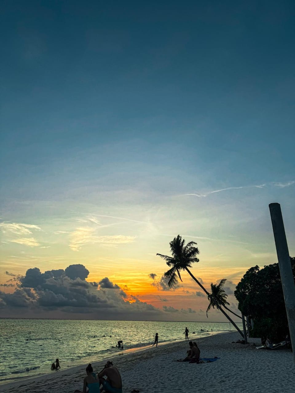 ONE SEASON THODDOO Bed and Breakfast in Maldives