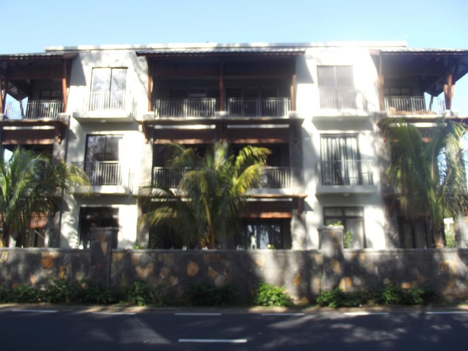 Property building, Day