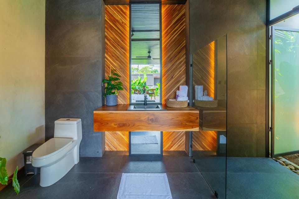 Toilet, Bathroom