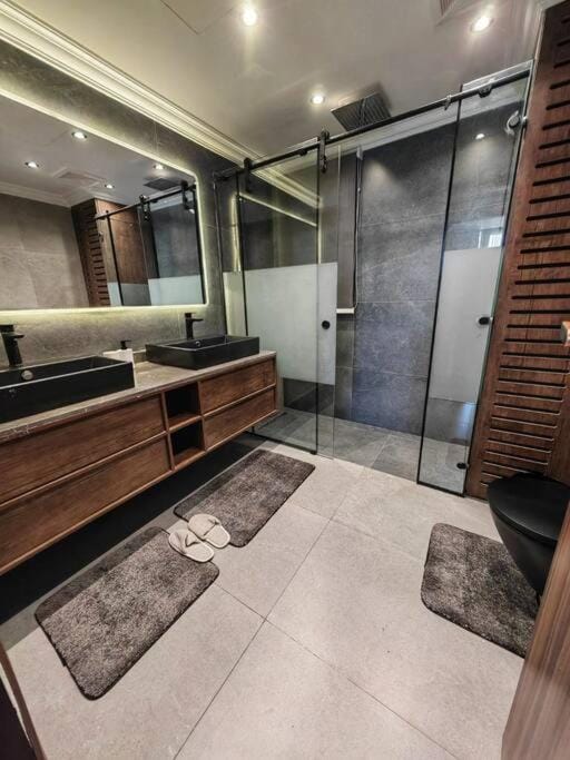 Super Luxury Apartment - Gated Community Apartment in New Cairo City