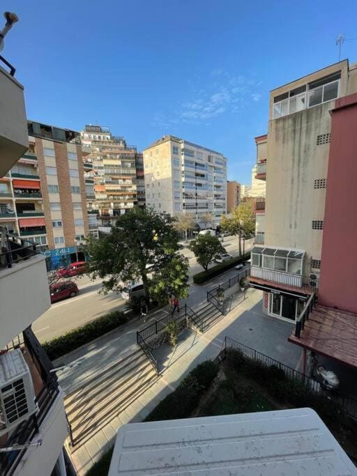 City view, Street view