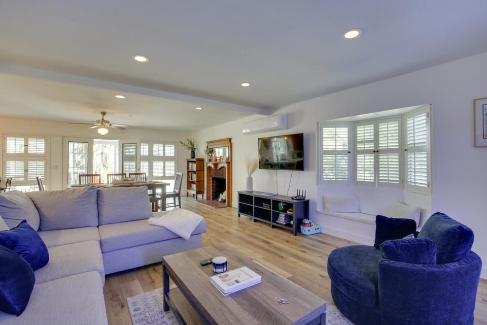 San Diego Home: Private Outdoor Pool & Game Room! House in San Diego