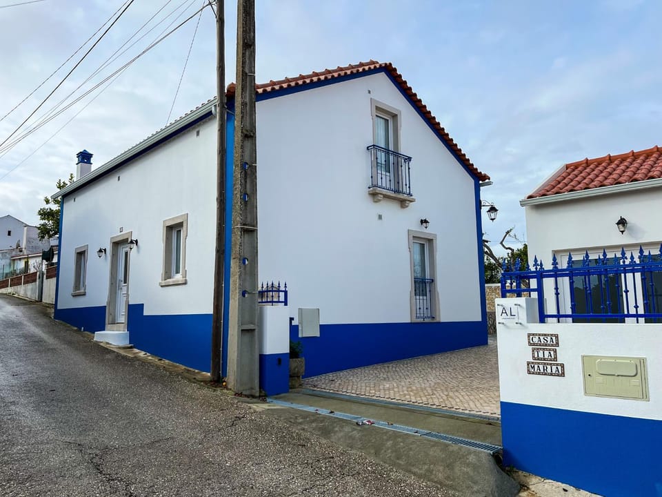 Casa Tia Maria House in Peniche