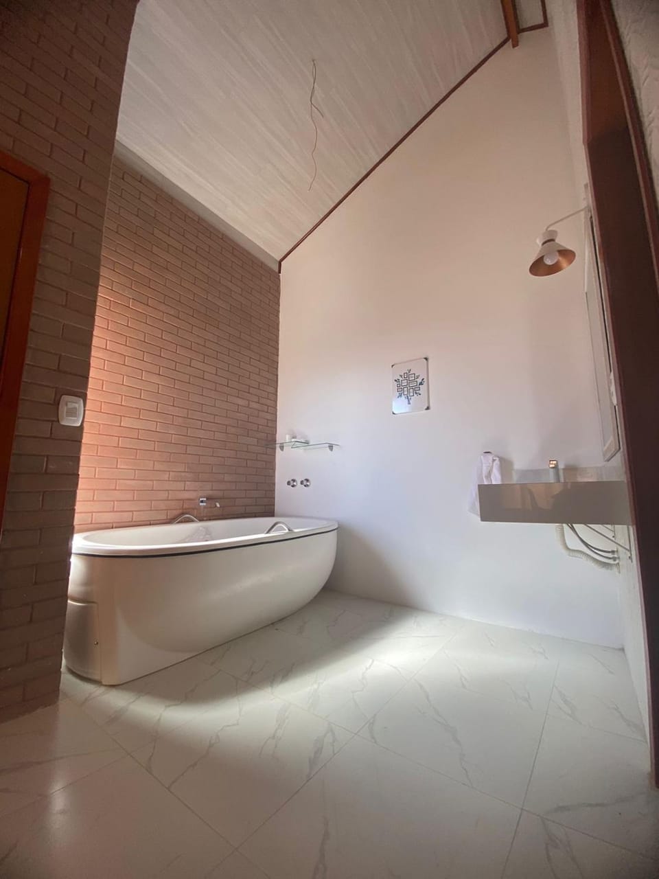 Hot Tub, Bath