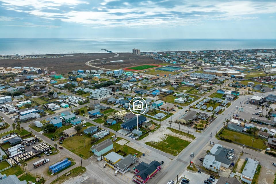 Neighbourhood, Bird's eye view, Sea view