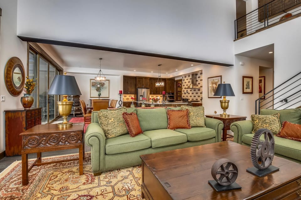 Allure at Schaffer's Mill by Tahoe Getaways - 4BR Pet-Friendly Home w Private Hot Tub & Air Conditioning! House in Sierra Nevada