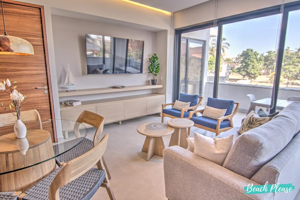 Mina Bucerias Golden Zone - 1 Block to Beach Apartment in Bucerias