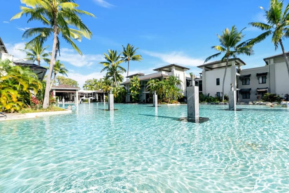 Swim-out Tropical Haven at Temple Resort Apartment in Port Douglas