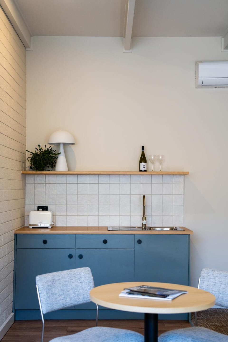 The Clovercrest Hotel Motel Hotel in Adelaide