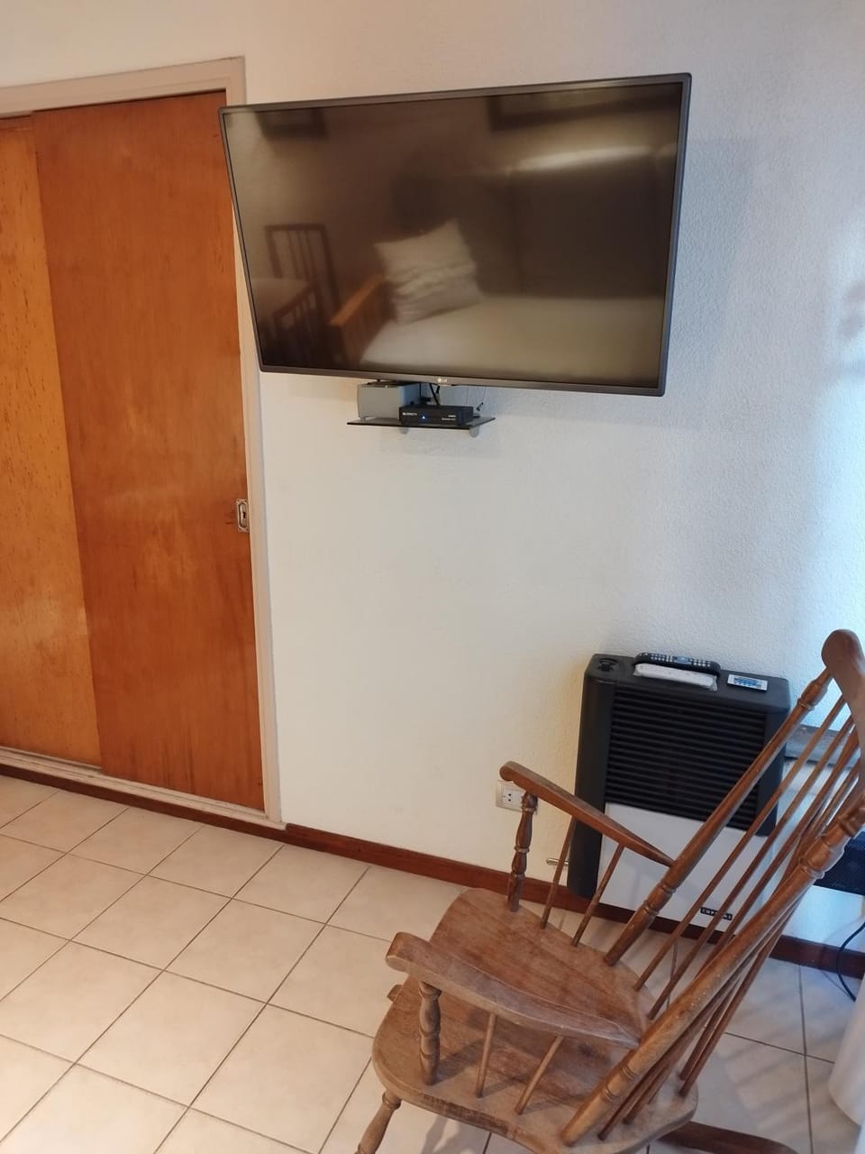 Communal lounge/ TV room, TV and multimedia, Evening entertainment