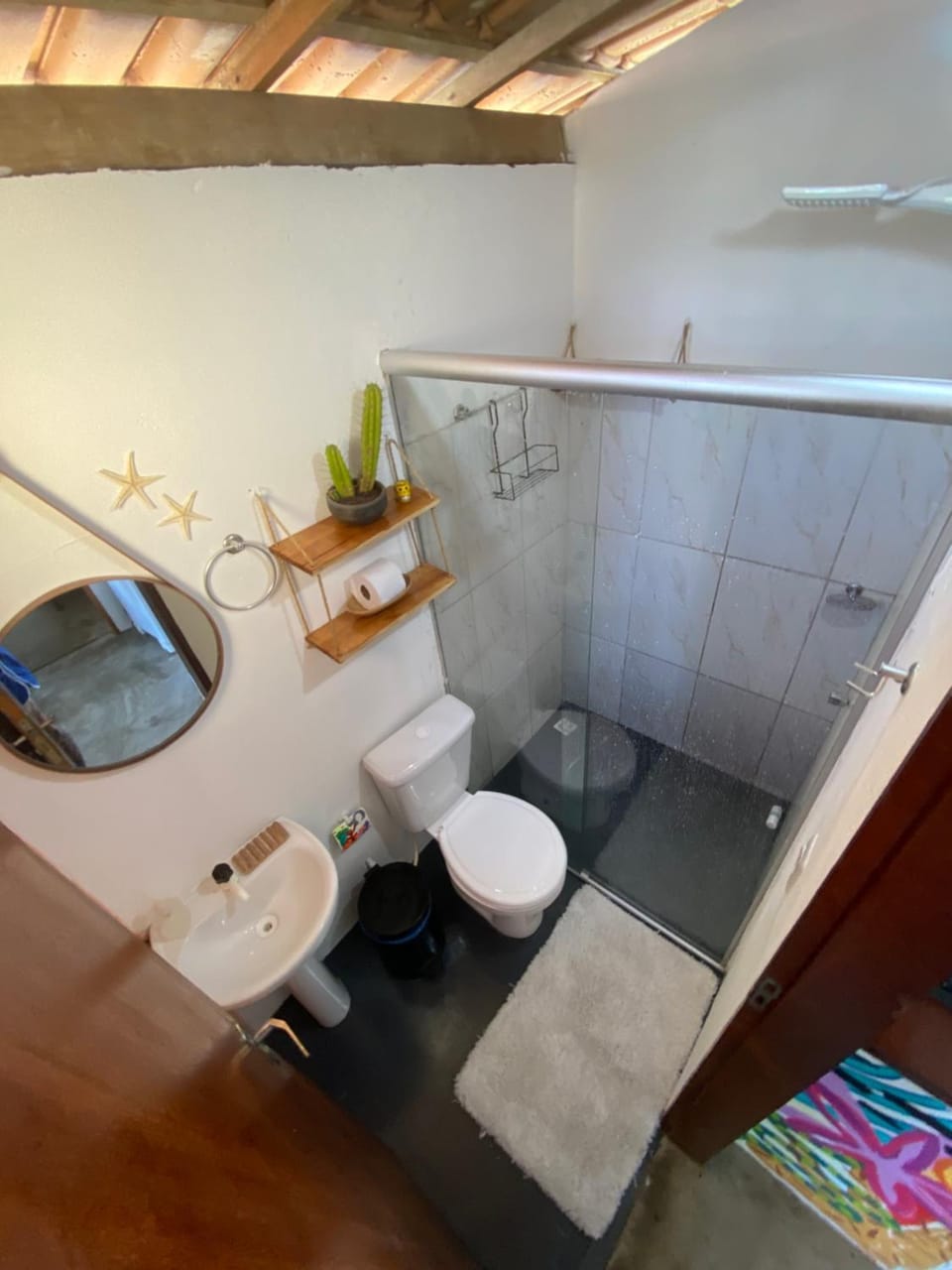 Shower, Toilet, Bathroom