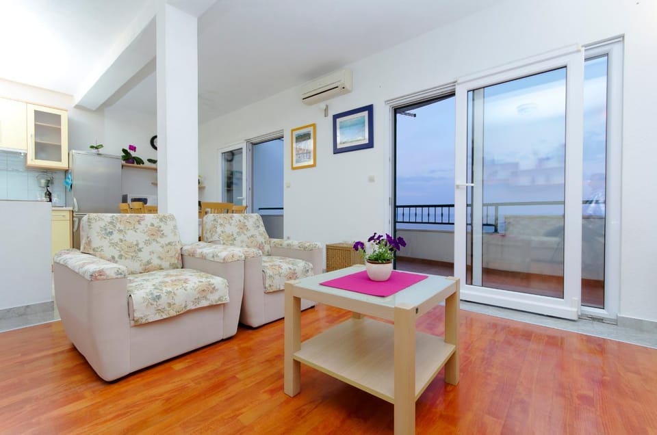 Vila Dunja Villa in Makarska