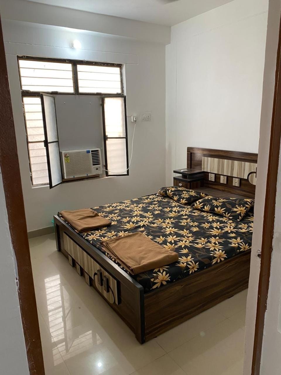 SRIRAM HOMESTAY 01 KM to SRI RAM MANDIR Apartment in Nepal