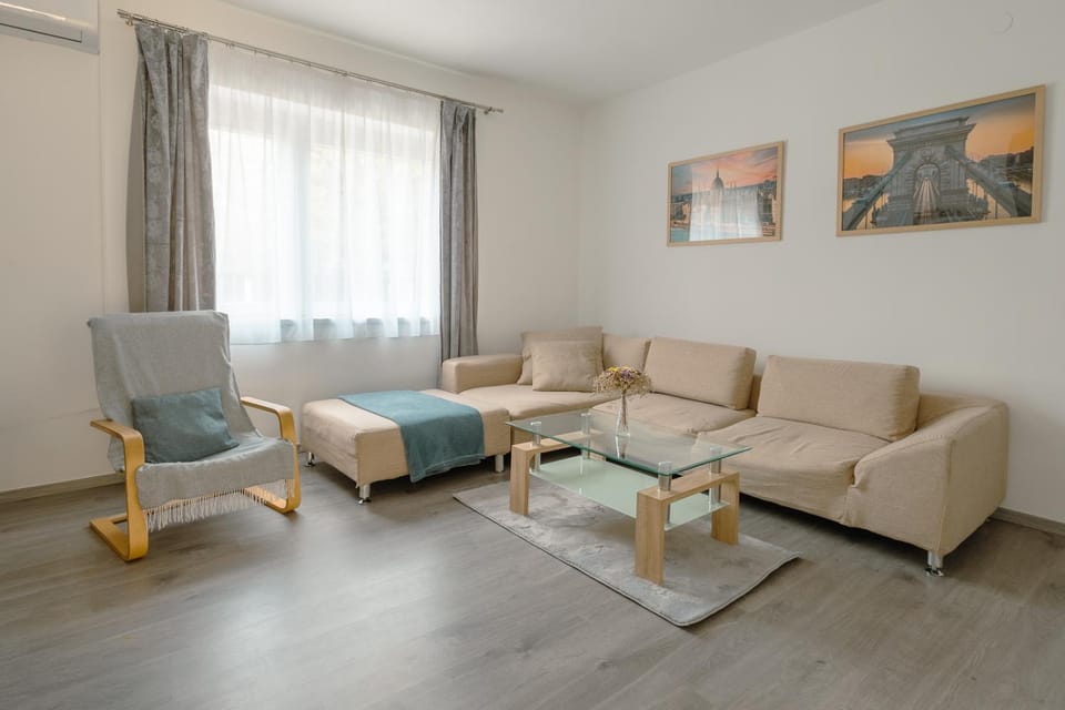 Terminal Garden Apartman Apartment in Budapest
