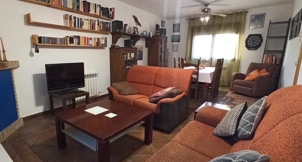 Library, Living room