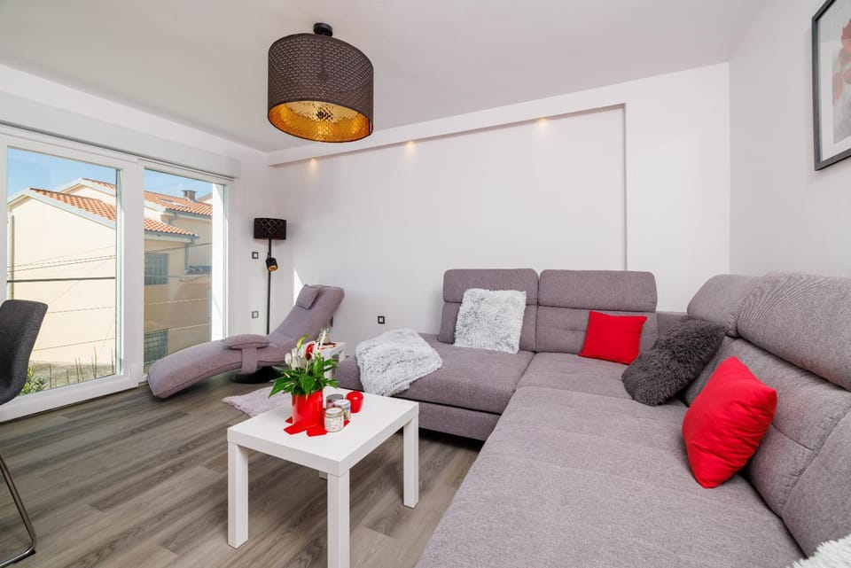 Living room, Seating area, Garden view
