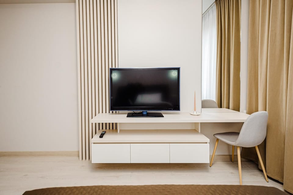Communal lounge/ TV room, TV and multimedia