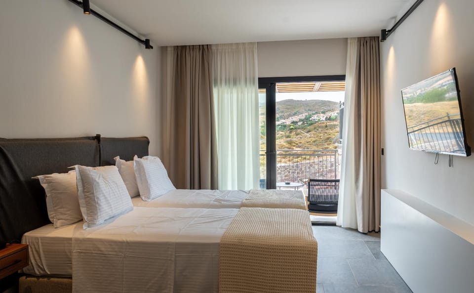Hotel Angels Hotel in Decentralized Administration of the Aegean