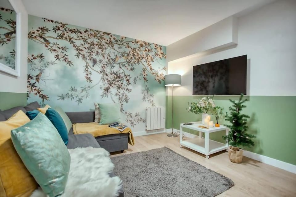 TV and multimedia, Living room