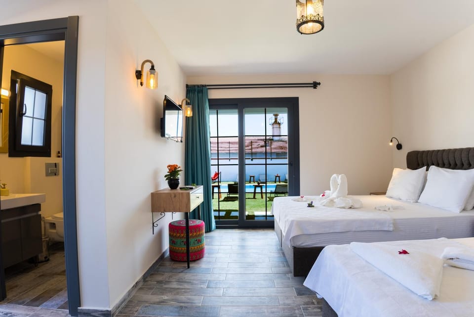 Bed, View (from property/room), towels