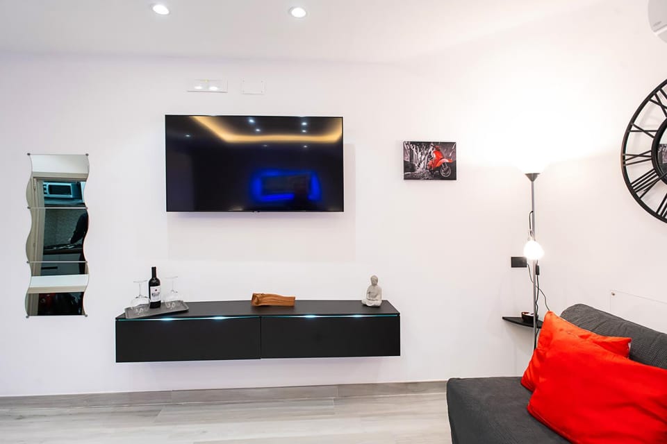 TV and multimedia, Decorative detail, Seating area