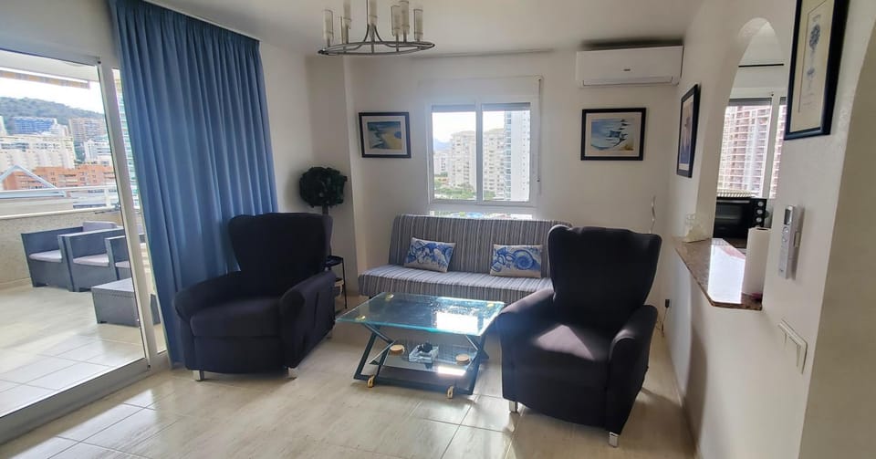 Living room, heating, air conditioner