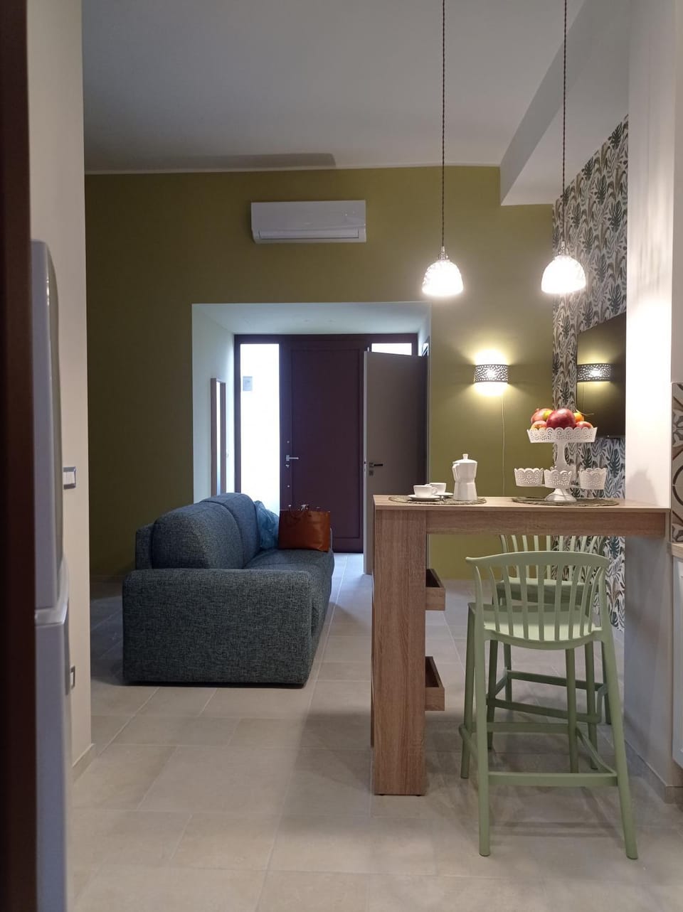 Kitchen or kitchenette, Living room, Dining area