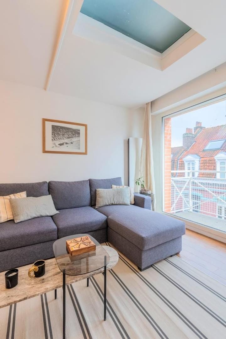 3 bedroom apartment with parking & balconies Apartment in Lille