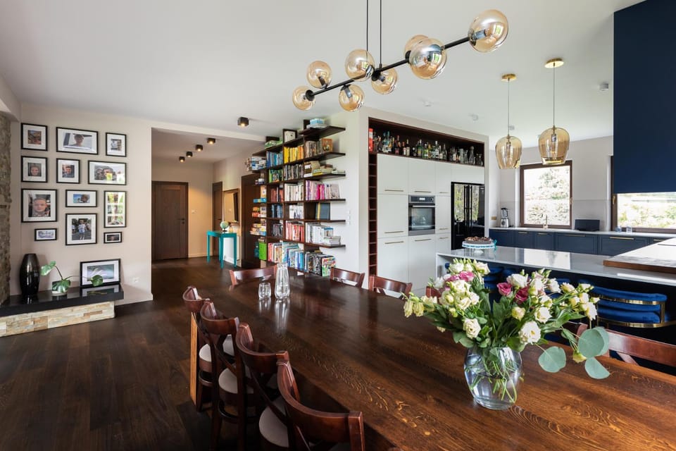 Library, Kitchen or kitchenette, Dining area
