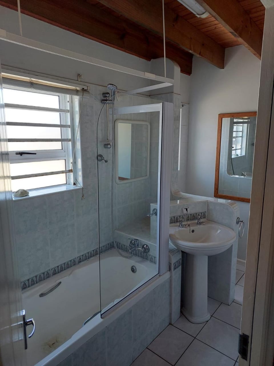 Admirality Cresent House in Port Elizabeth