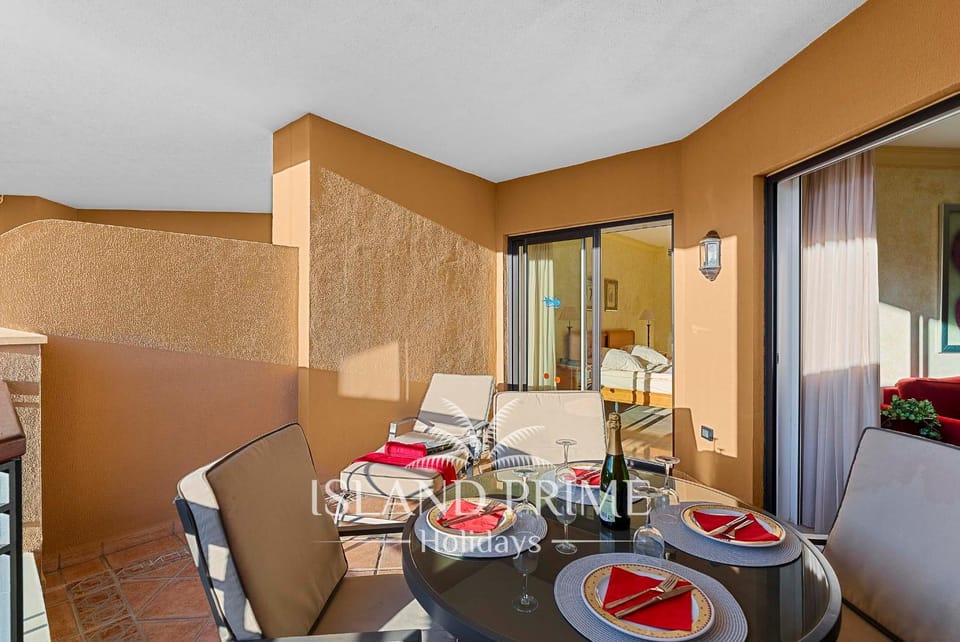 Balcony/Terrace, Dining area, sunbed