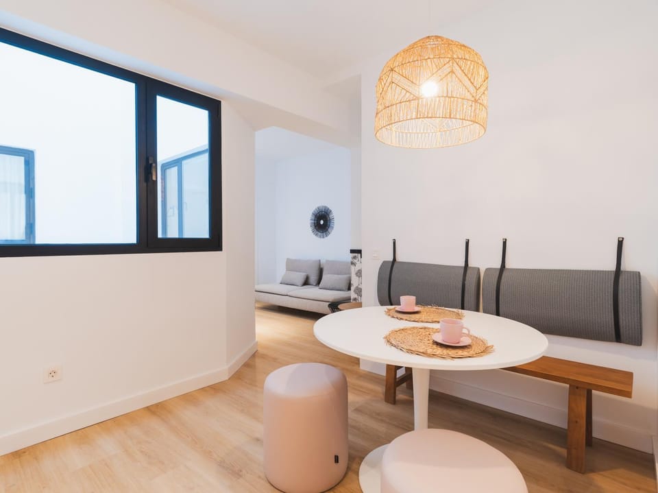 Kitchen or kitchenette, Living room, Dining area
