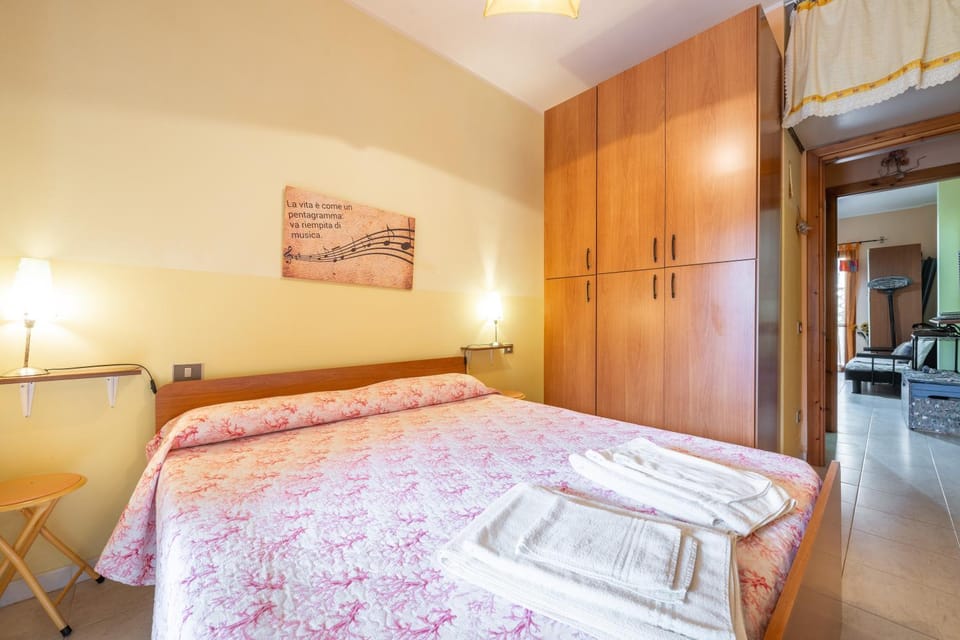 Property building, Living room, Bedroom