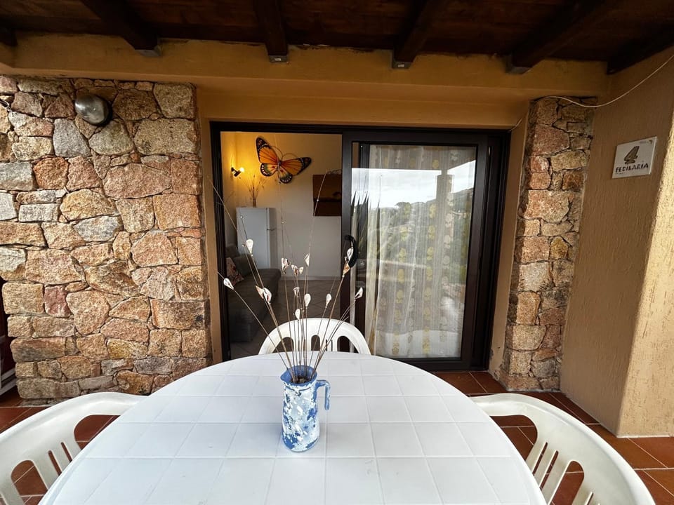Patio, Balcony/Terrace