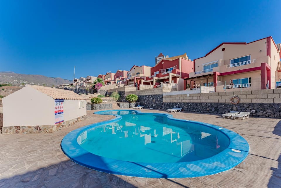 Exclusive new Townhouse in Playa Paraiso House in Canary Islands