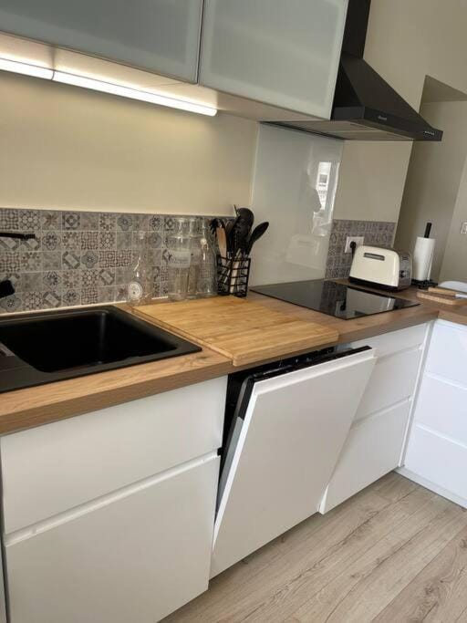 Kitchen or kitchenette, stove