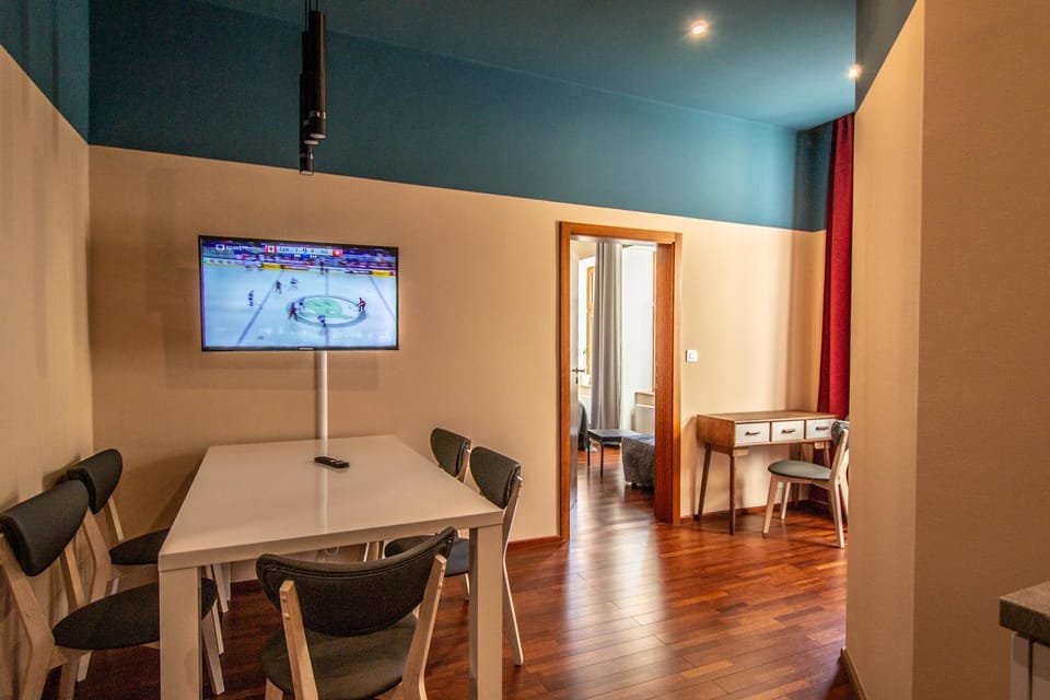 TV and multimedia, Living room