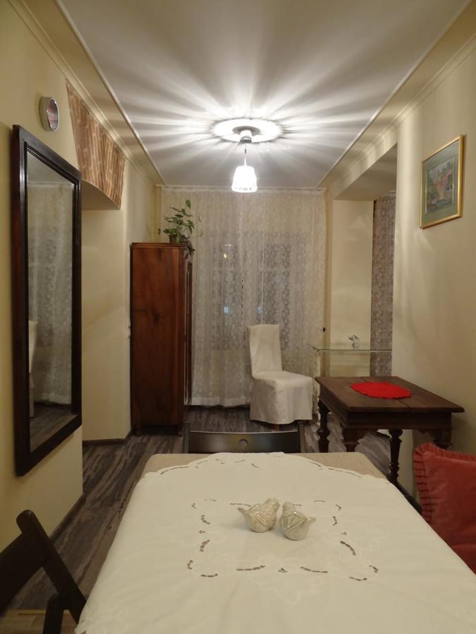 Kitchen or kitchenette, Photo of the whole room, Seating area, Dining area