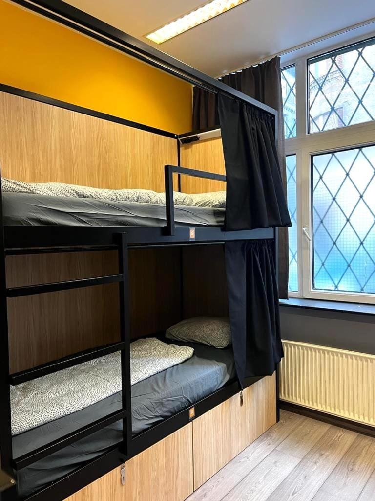 Bed, Bedroom, bunk bed