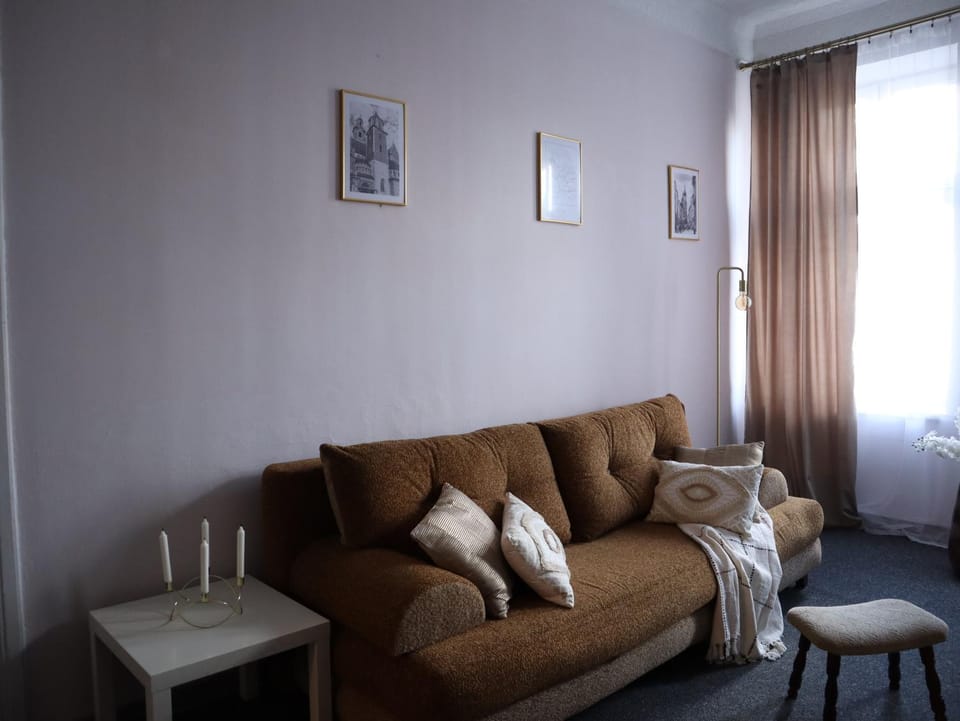 555 Flat - 55 m² mieszkanie, 5 min - Dworzec Główny Apartment in Krakow